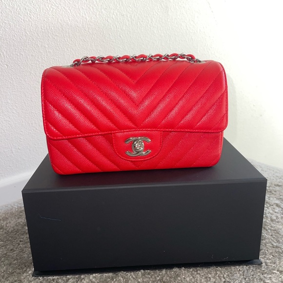 SOLD Chanel Red Chevron Caviar Mini - Picture 13 of 16